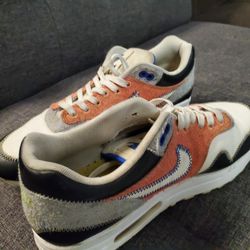 NIKE - Air Max - 9.5