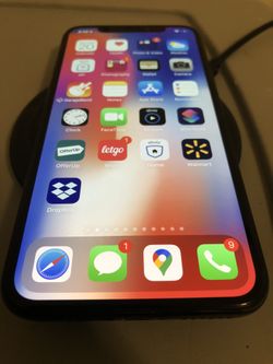 iPhone X 64GB W/ Wireless Charger (Read Description)