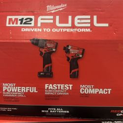 Milwaukee M12 FUEL 12-Volt Lithium-Ion Brushless Cordless Hammer Drill and Impact Driver Combo Kit w/2 Batteries and Bag (2-Tool)
