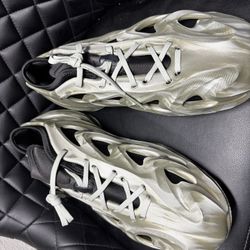 Adidas AdiFOM Q Sz 12