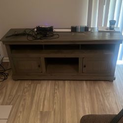 Rustic TV stand For Sale 