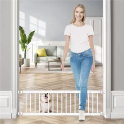 Brand New Short Dog Gate 18" - 45" Wide x 10" Tall