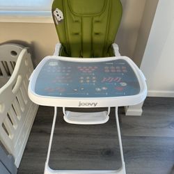 Joovy Nook High Chair