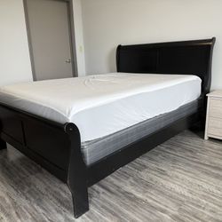 Queen/Full Size Bed Frame