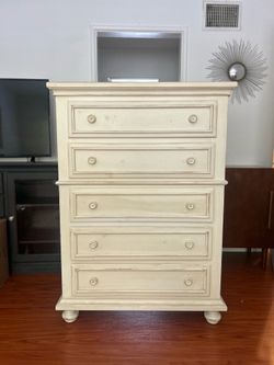 White Distressed 5-Drawer Dresser – $250