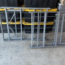 Queen Metal Fold out Bedframe 