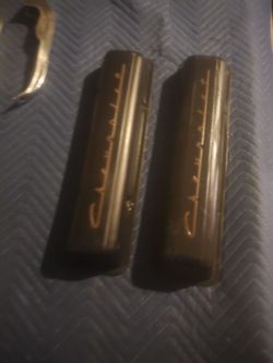 Chevrolet vintage valve covers