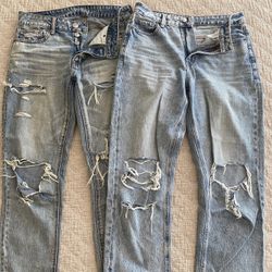 Two Pairs Of Women’s American Eagle Jeans