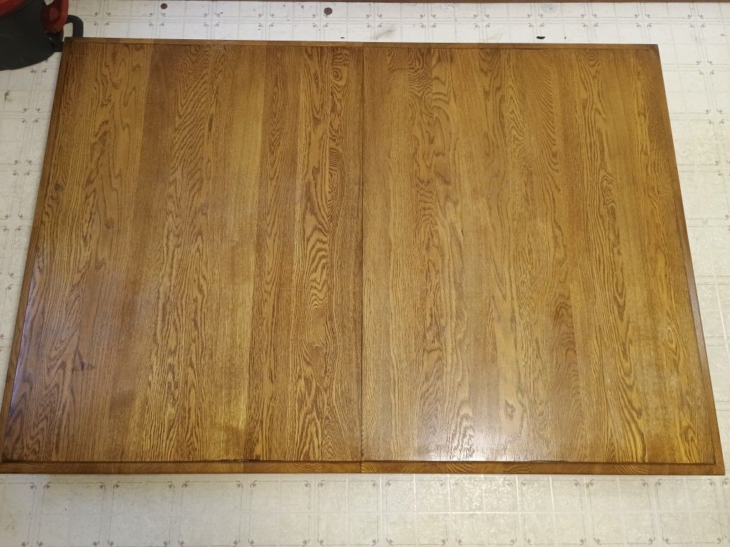 Raymour Flan. All Oak Dining Room Table With Middle Insert. 6 Matching Oak Chairs