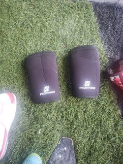 Knee Sleeves