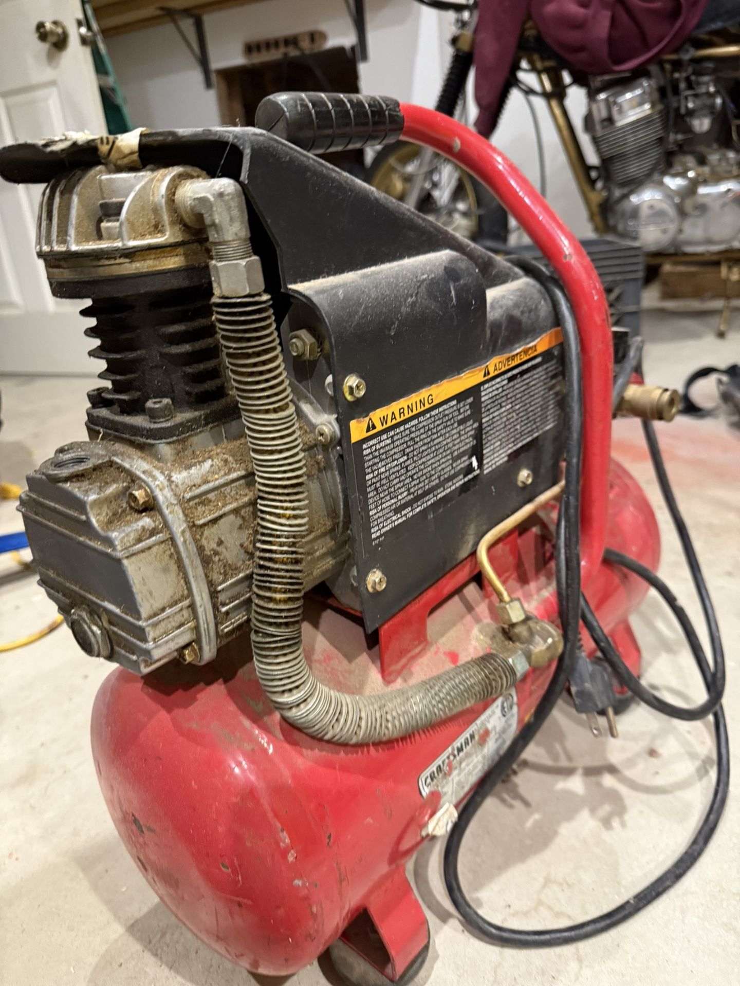 Craftsman 1HP 3Gallon Compressor 