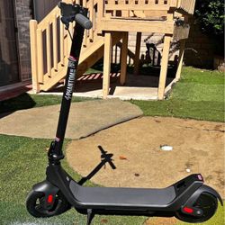 Phantom A10 Scooter