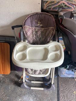 Baby Trend Sit-Right Adjustable High Chair
