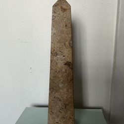 Obelisco Marble