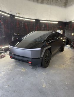 Wraps. (Cheetah wrap). // 3m / Article For Sale