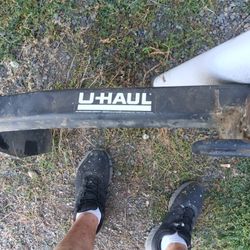 Weight Distribution Tow Hitch.