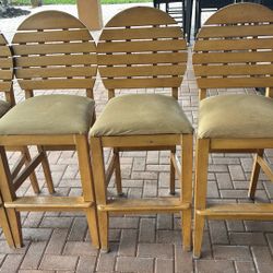 Free Bar Stools