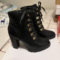 Express Women Leather Boots