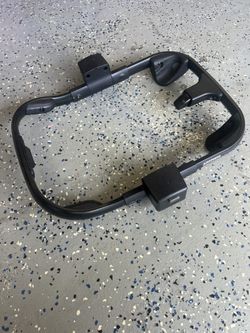 Nuna Pipa Car seat adapter