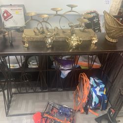 Table And Gold Accessories 