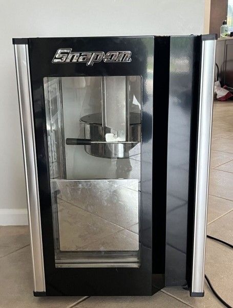 Snap-on Popcorn Machine - Works Excellent - With Instruction Manual