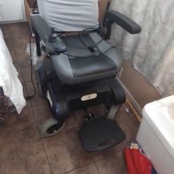 Electric Wheelchair