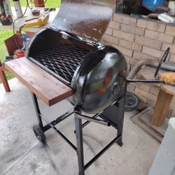 Heavy Barbecue Pit Made Out Of Air Compressor Tank Thick $180