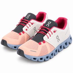 On Cloud Women’s Running Shoes — Size: 9