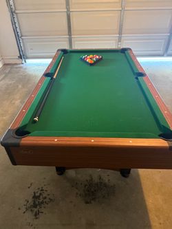 Pool table