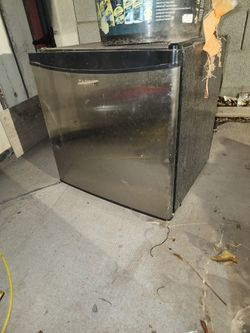 Mini Fridge