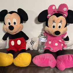 Mickey And Minnie Mouse 