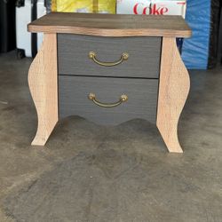 2 Drawer End Table/dresser 