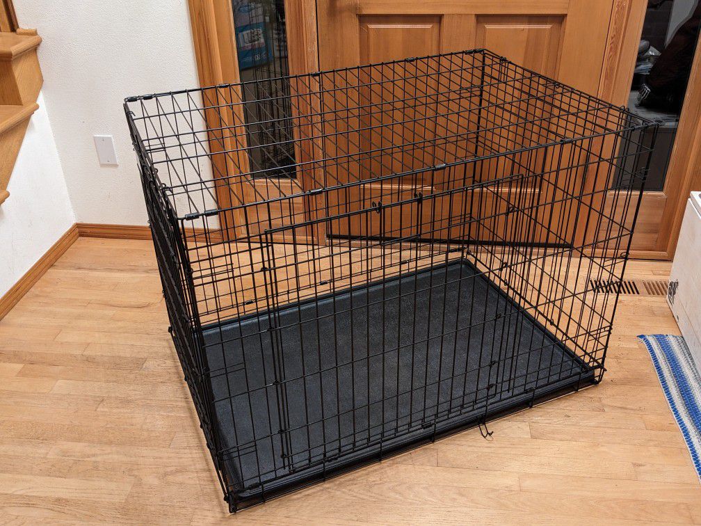 Large Dog Crate, black wire, 42x28x30