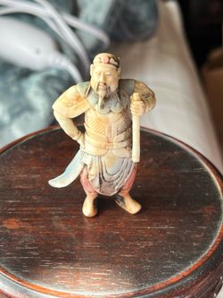 Antique Chinese polychrome miniature