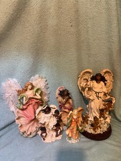 FIVE ADORABLE PRAYING ANGELS