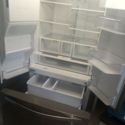 Refrigerator  Whirlpool 
