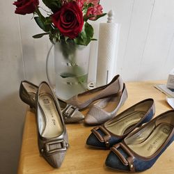 Women's Kitten Heel Dress Shoes