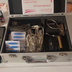 Tattoo Gun With New Ink And Needles 