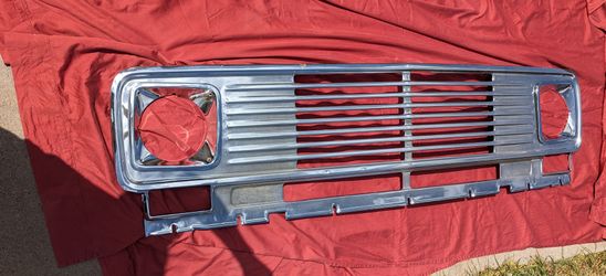 Vintage 1973 Through 1977 Chevy And GMC G10 Van Chrome Grill