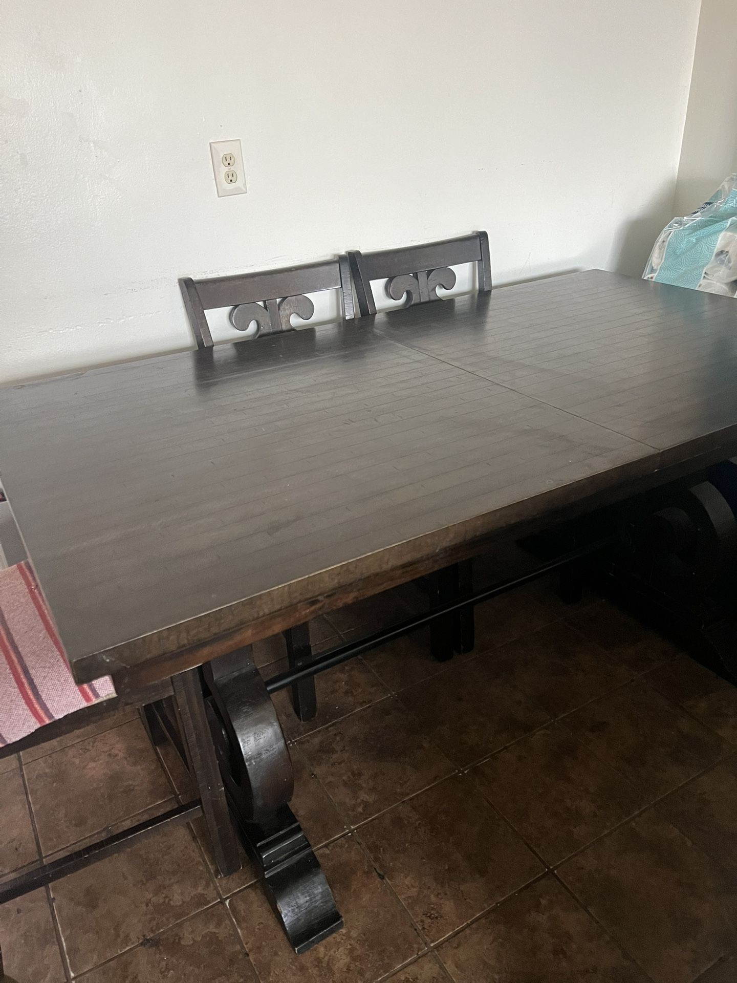 Dining Room Table