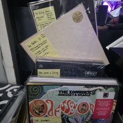 VINYL RECORD GARAGE SALE SAT 3/7