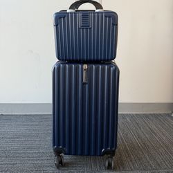 Carry on suitcase set