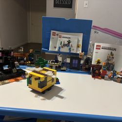 Minecraft lot for sale  21242(not complete/21583/21269/21266/21584/21587/21241 