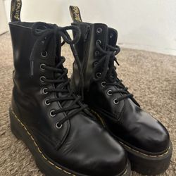 Dr Martens Jadon