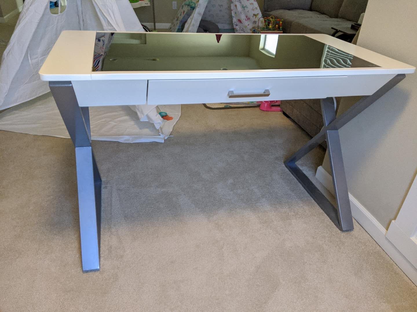 Costco Office desk, like new. 60 for Sale in Kenmore, WA OfferUp