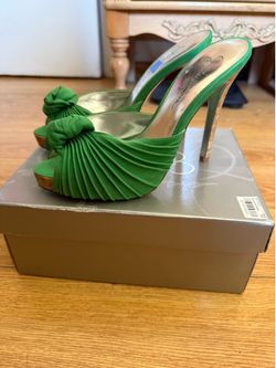 Jessica Simpson Green Shoes