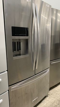 Kitchen Aid French Door Stainless Steel Fridge !