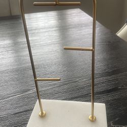 Jewelry Stand 