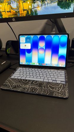 MacBook Neo - Like New - Indigo