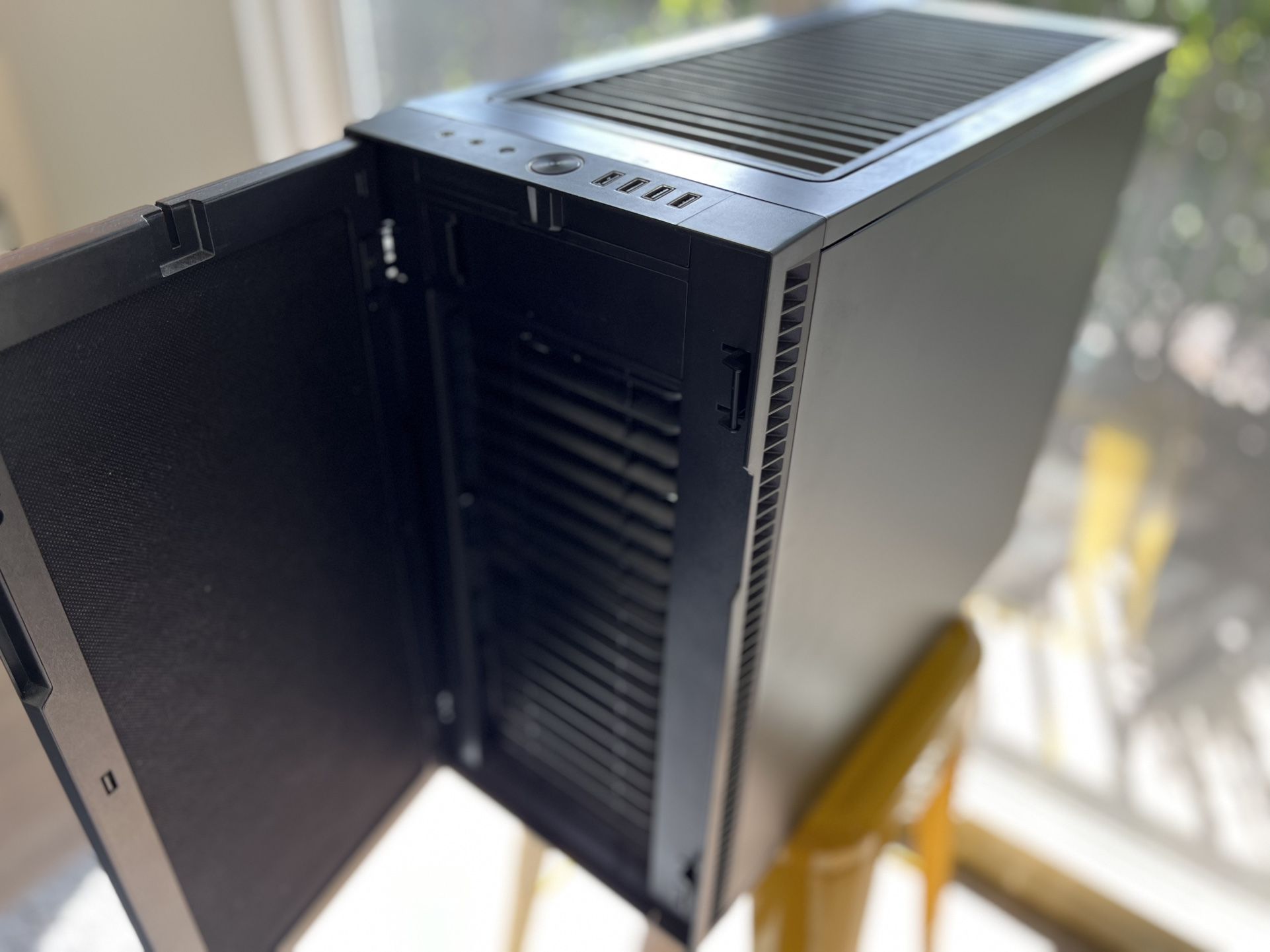 Fractal Design Define R6 Computer case